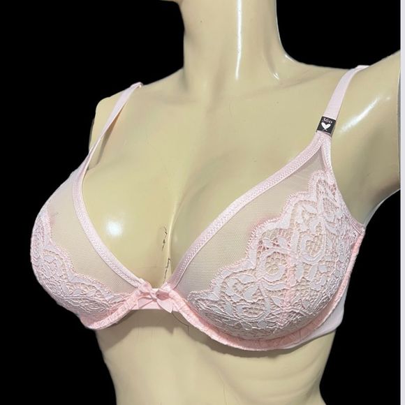 Victoria’s Secret Supersoft Body Unlined Demi lace and mesh bra peach